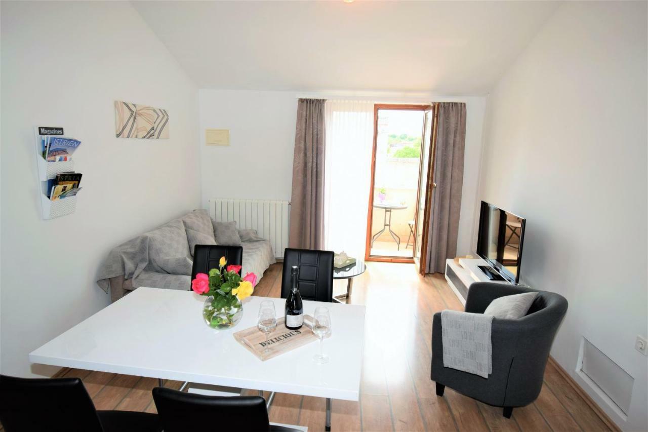 Apartment Vita Vodnjan Bagian luar foto