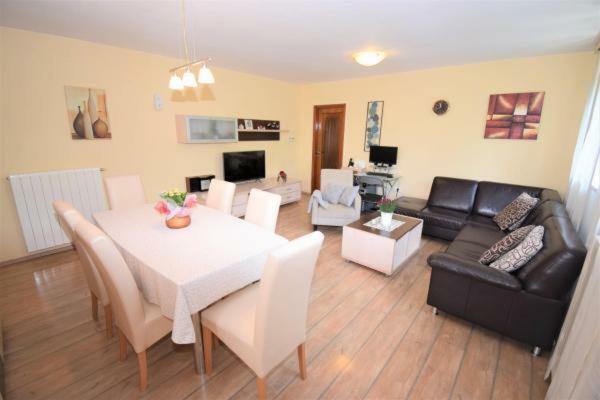 Apartment Vita Vodnjan Bagian luar foto